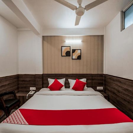 Hotel Indiana ชิลลอง ภายนอก รูปภาพ